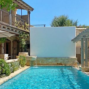 Apokryfo Traditional Guesthouse